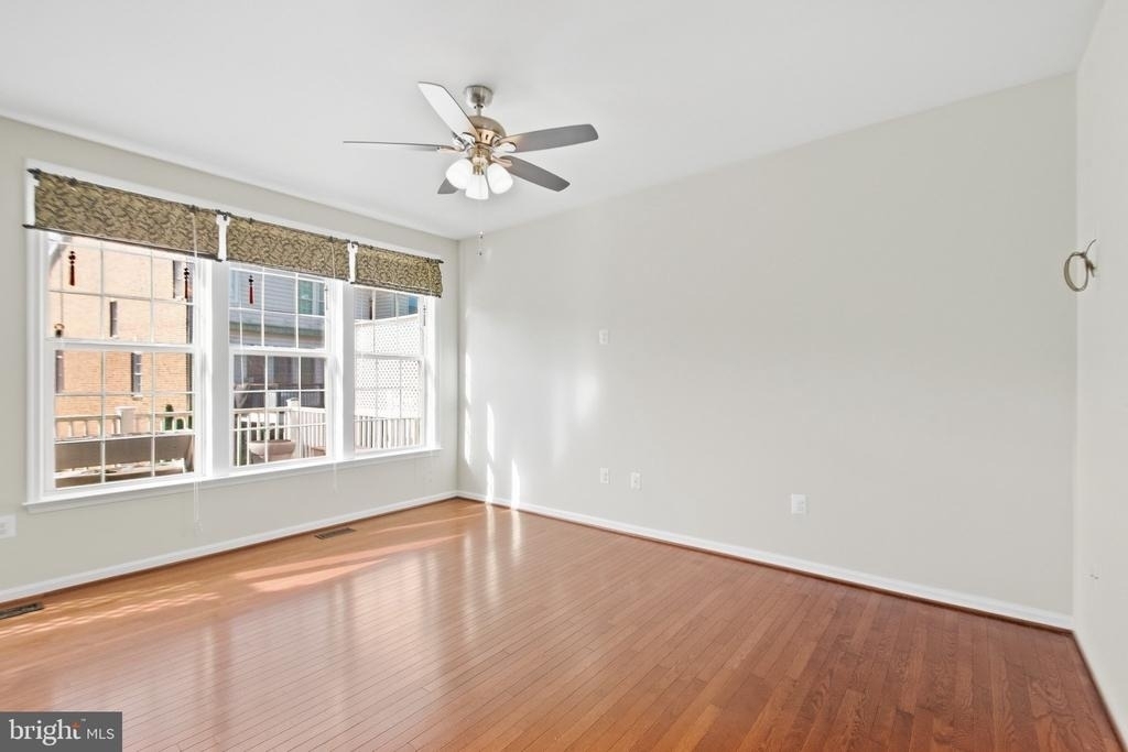 1443 Occoquan Heights Court - Photo 19