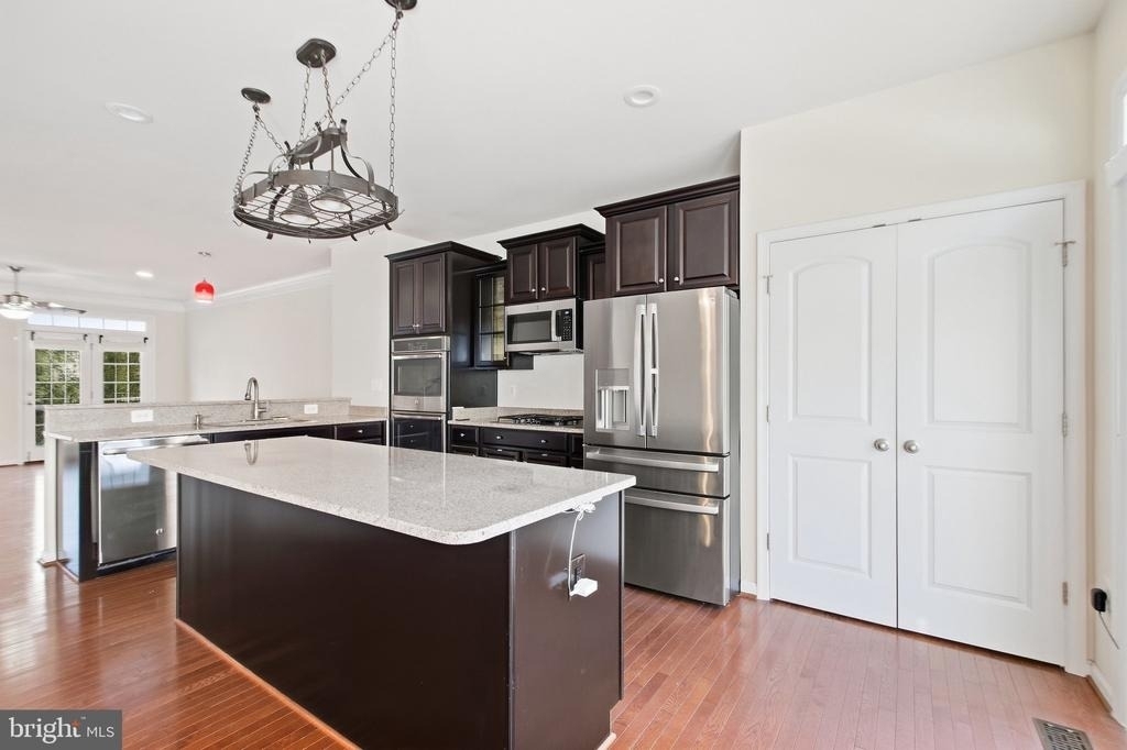 1443 Occoquan Heights Court - Photo 14