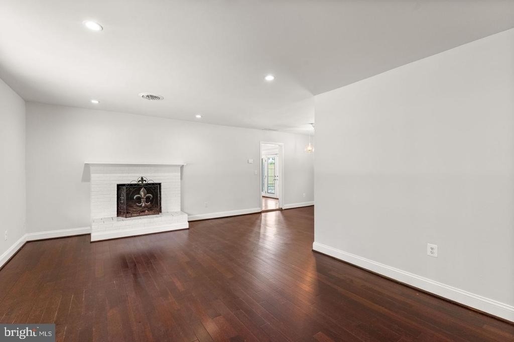 18301 Cabin Road - Photo 8