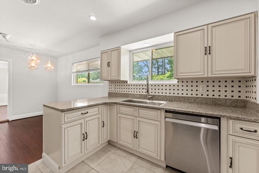 18301 Cabin Road - Photo 16