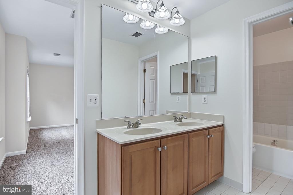 14566 Collingham Place - Photo 39