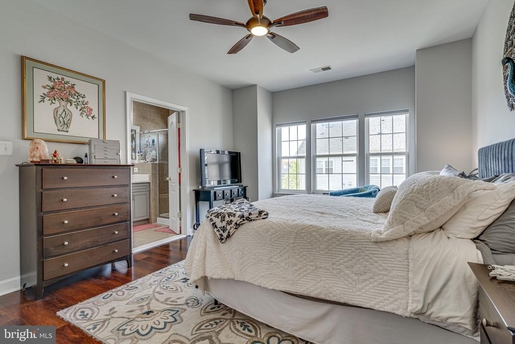 742 Collington Court - Photo 8