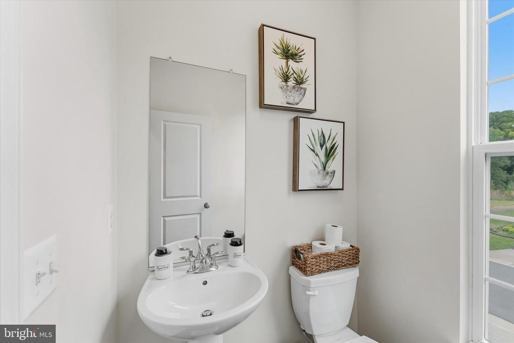8194 Maude Lane - Photo 19
