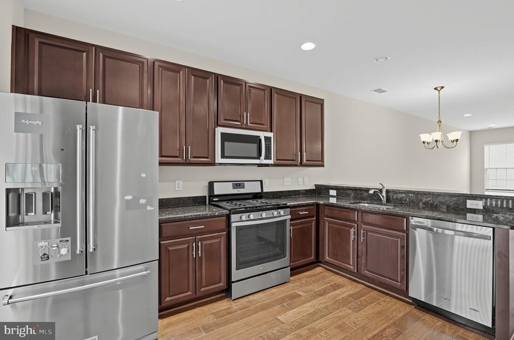 3947 Madden Way - Photo 8