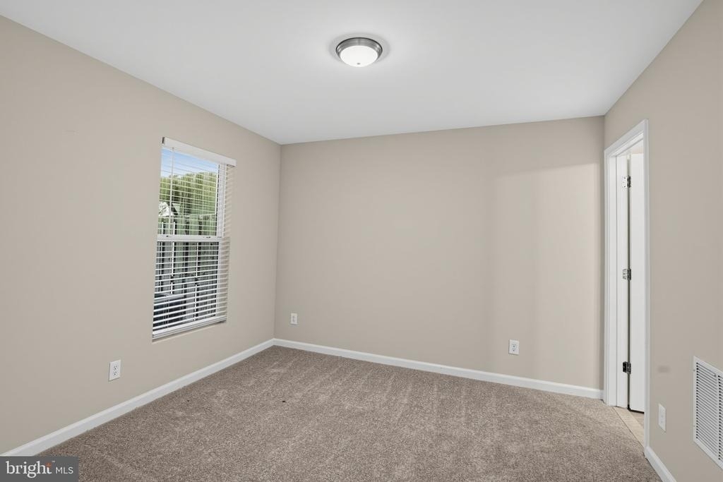 3947 Madden Way - Photo 12