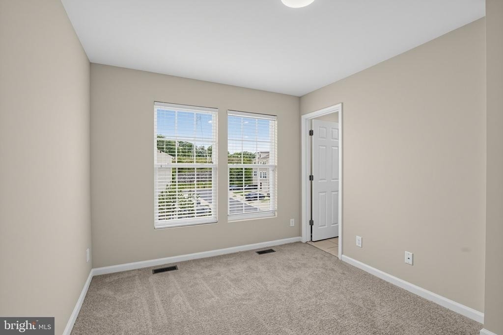3947 Madden Way - Photo 15
