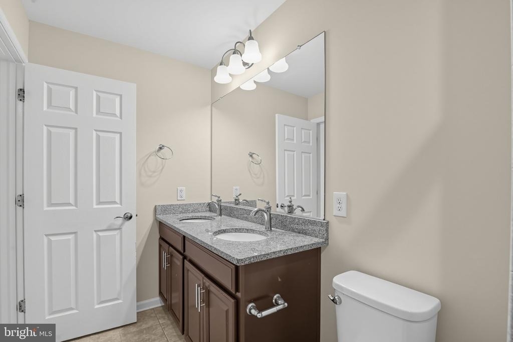 3947 Madden Way - Photo 21