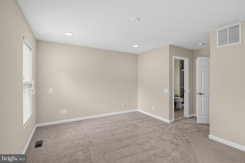 3947 Madden Way - Photo 17