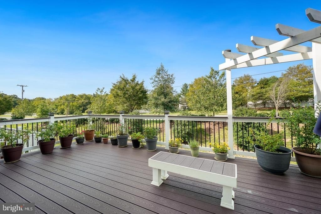21521 Willow Breeze Square - Photo 11
