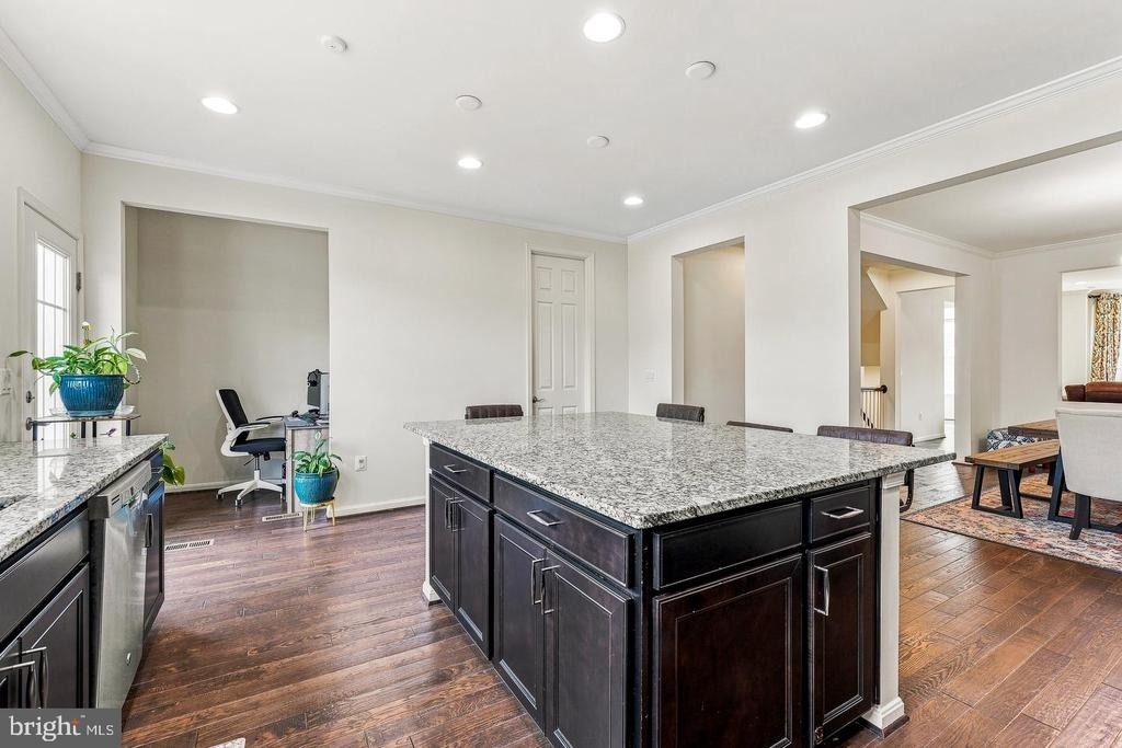 21521 Willow Breeze Square - Photo 8