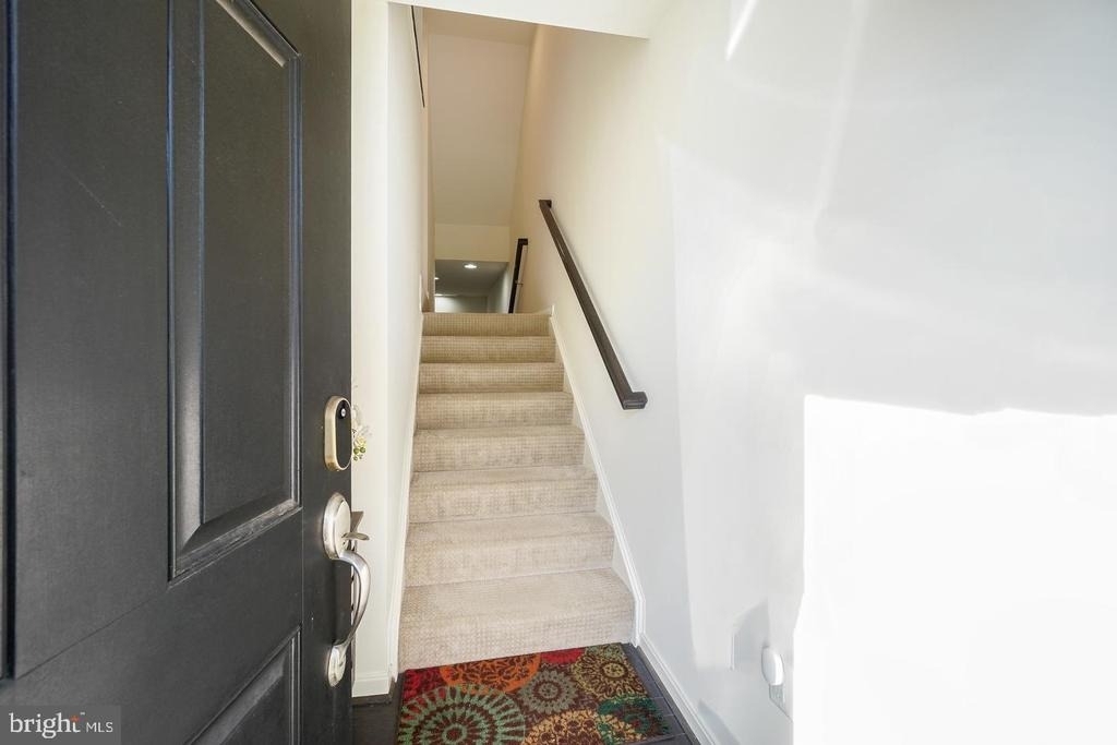 21521 Willow Breeze Square - Photo 1