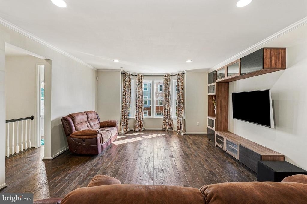 21521 Willow Breeze Square - Photo 2