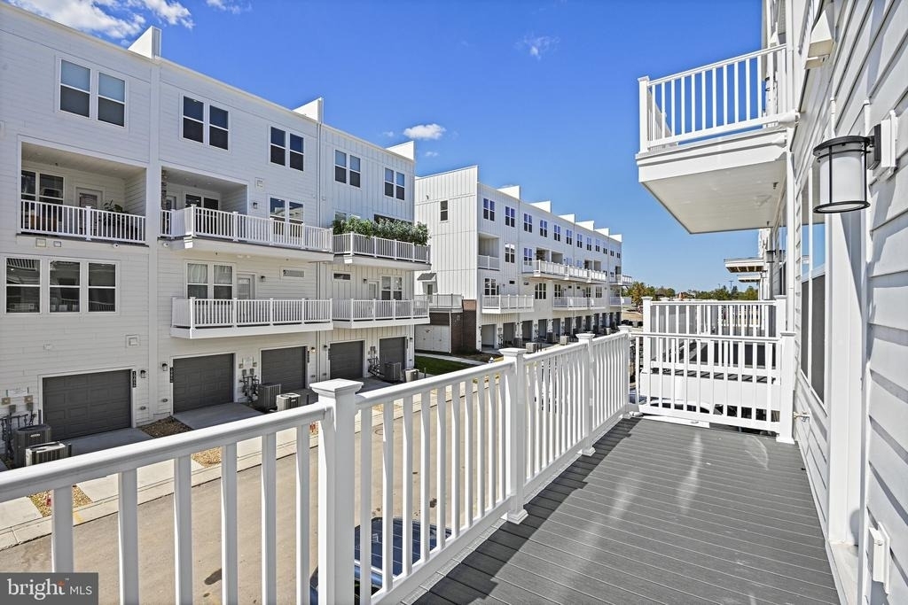 20064 Coral Wind Terrace - Photo 27