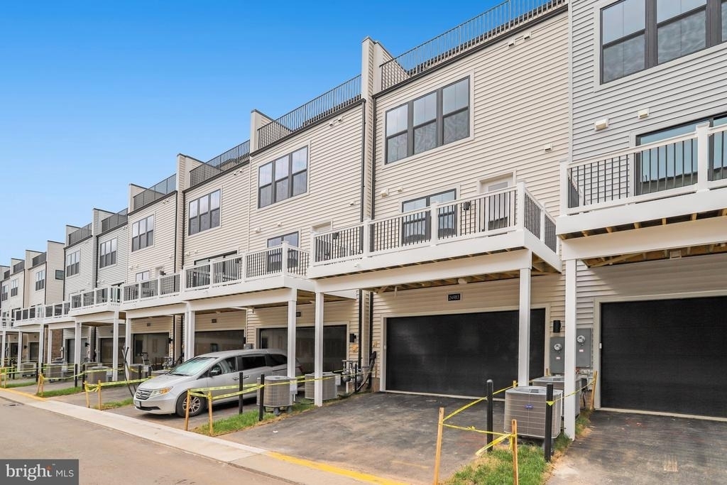 24983 Rosslare Harbour Terrace - Photo 68