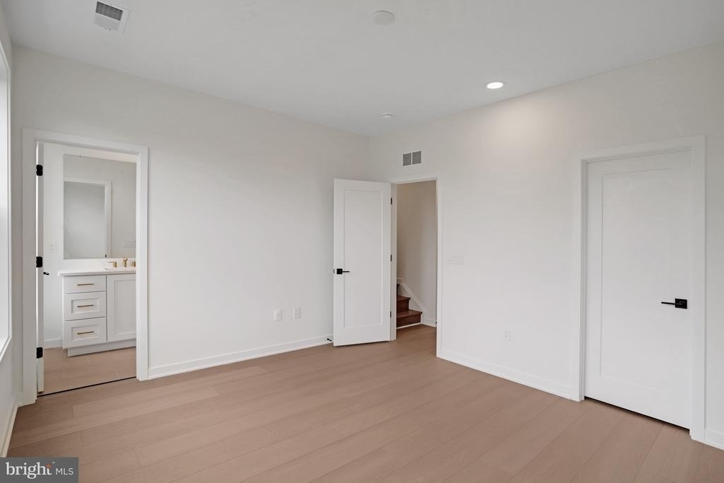 24983 Rosslare Harbour Terrace - Photo 52