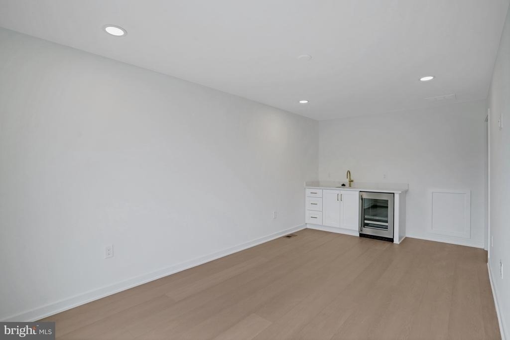 24983 Rosslare Harbour Terrace - Photo 55