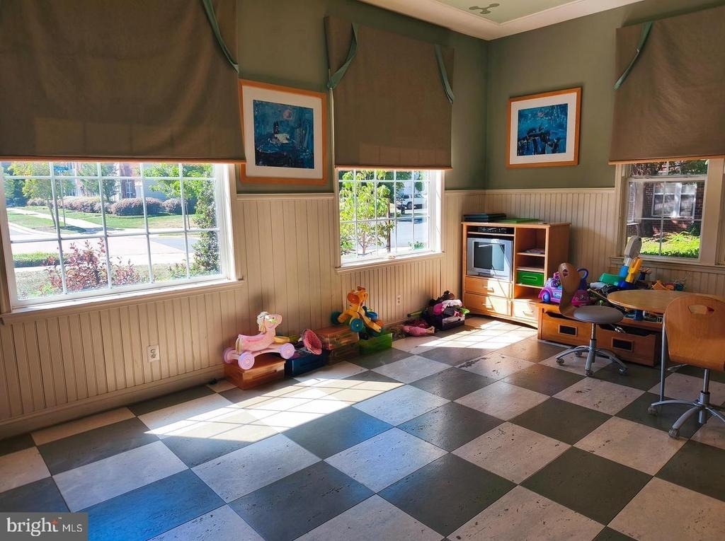 42492 Mayflower Terrace - Photo 25