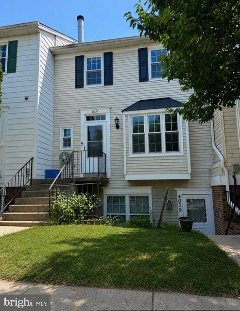 4037 Summer Hollow Court - Photo 0