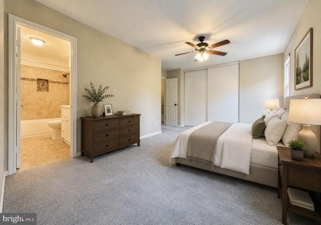 4037 Summer Hollow Court - Photo 7