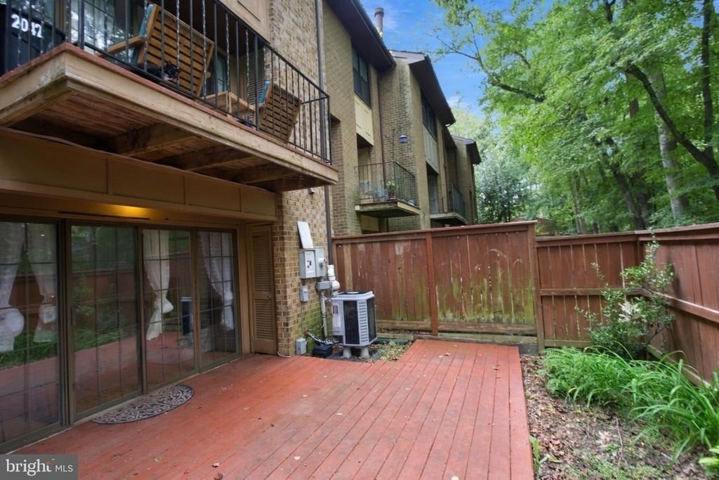 2042 Headlands Circle - Photo 14