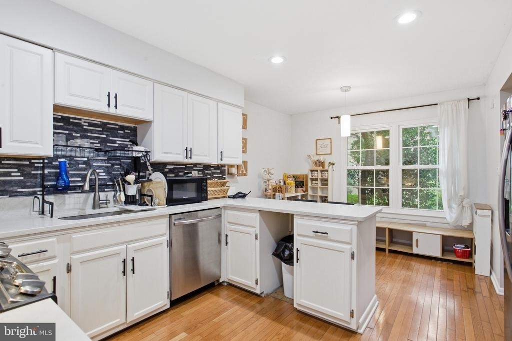 2042 Headlands Circle - Photo 2