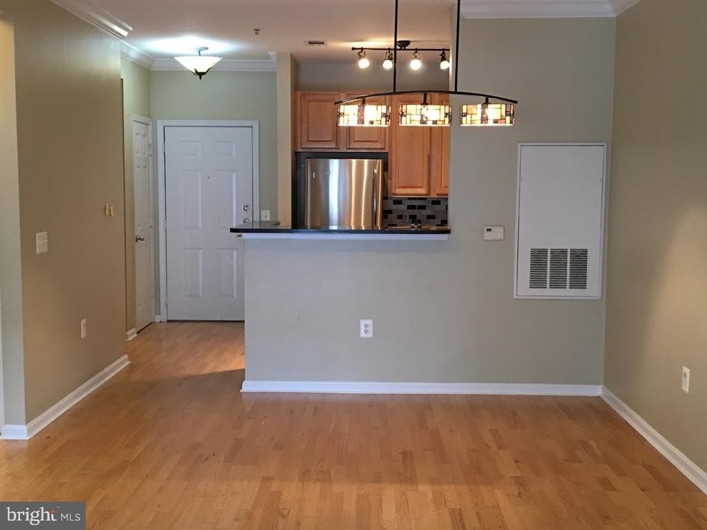 9490 Virginia Center Boulevard - Photo 4