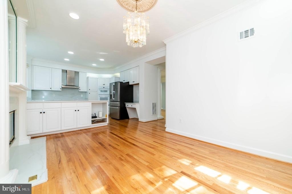 7704 Annandale Mains Court - Photo 18