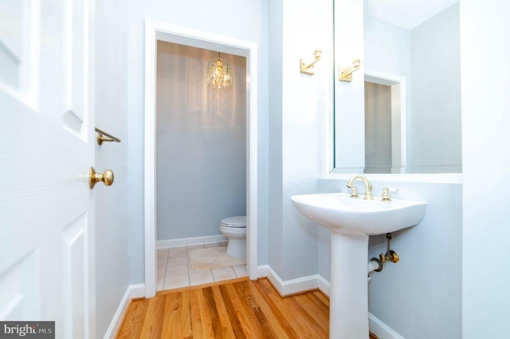 7704 Annandale Mains Court - Photo 24