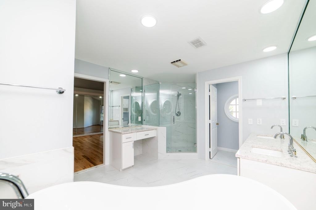 7704 Annandale Mains Court - Photo 33