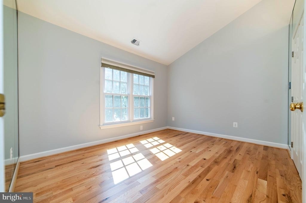 7704 Annandale Mains Court - Photo 35