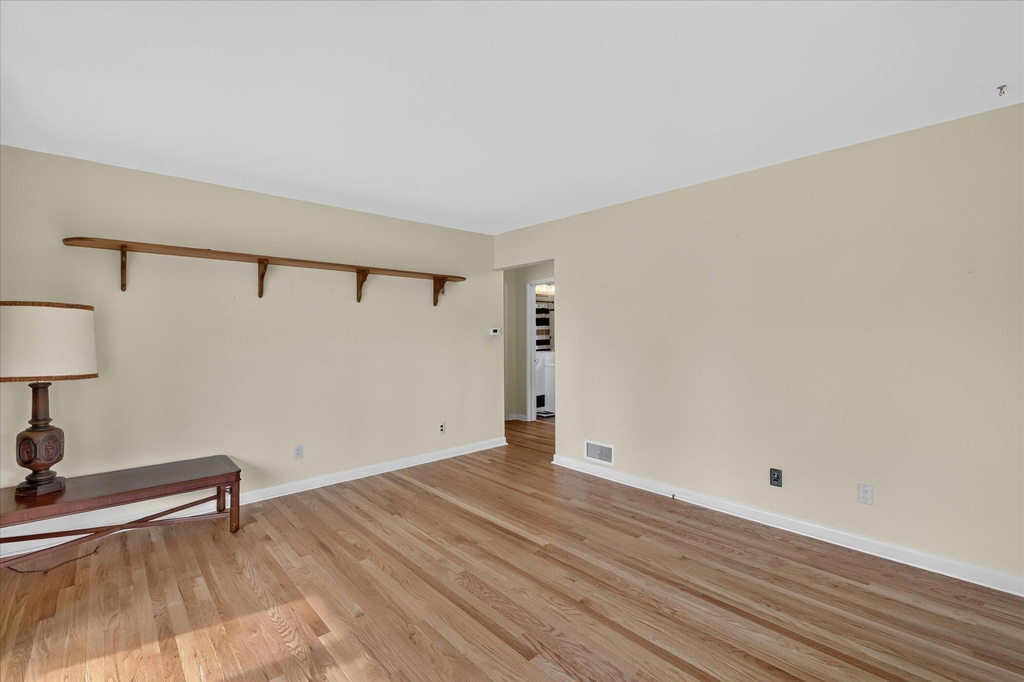 1920 Langley Ave Avenue - Photo 7