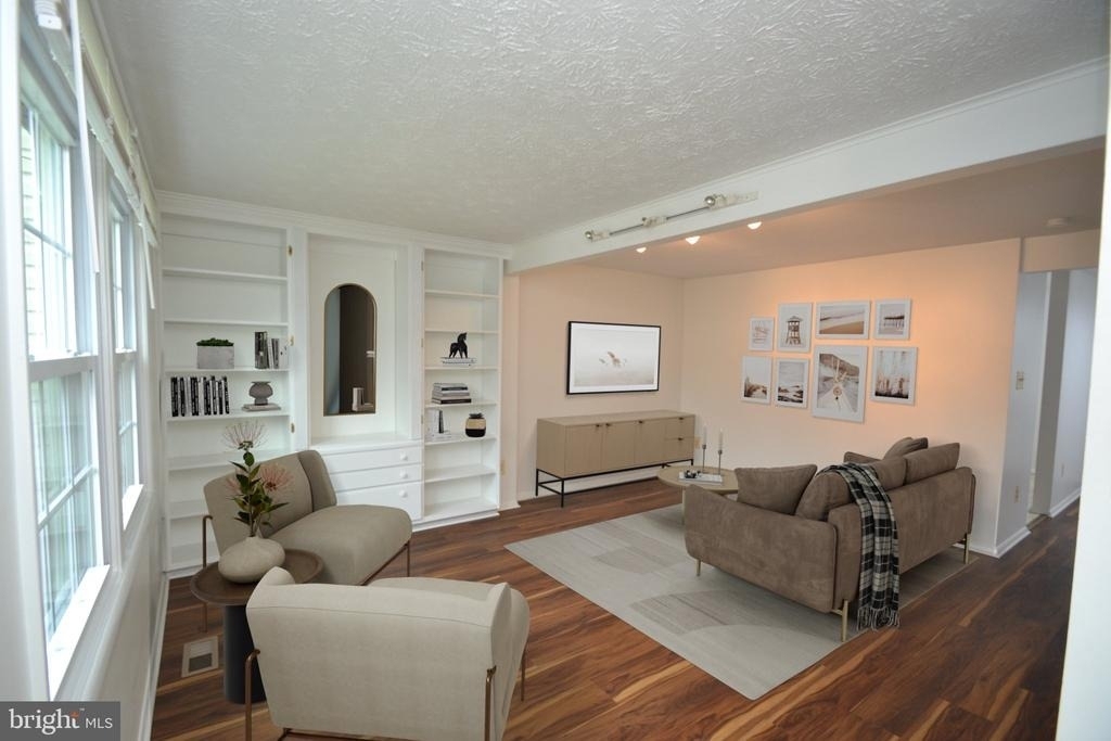 7985 Tyson Oaks Circle - Photo 2