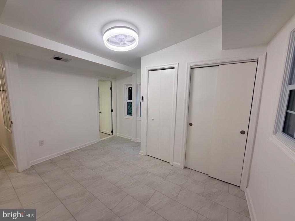 6048 Ramshorn Place - Photo 17