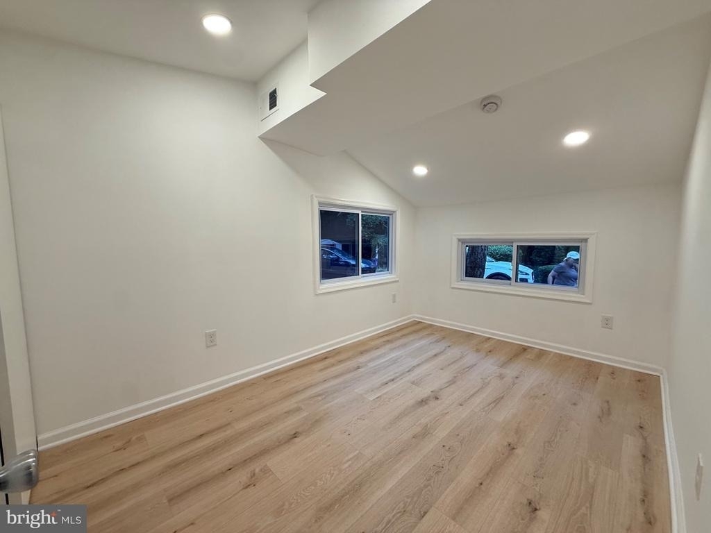 6048 Ramshorn Place - Photo 10