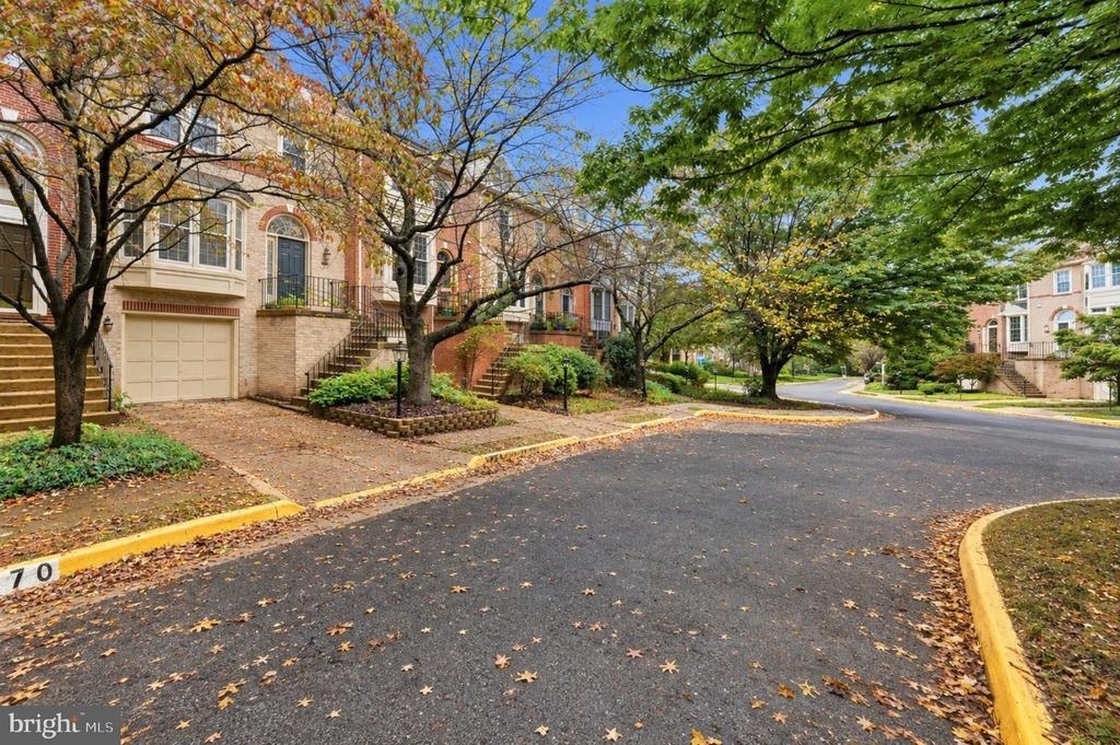 3968 Clares Court - Photo 3