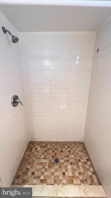 4816 Seminole Avenue - Photo 12