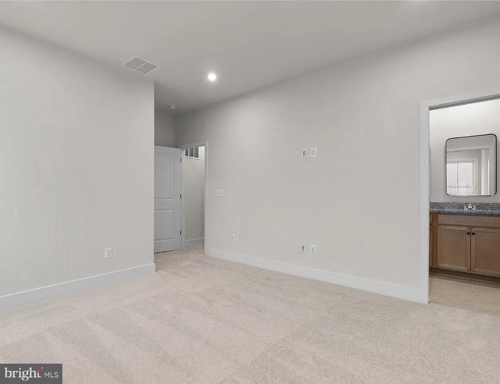 127 Galaxy Place - Photo 6