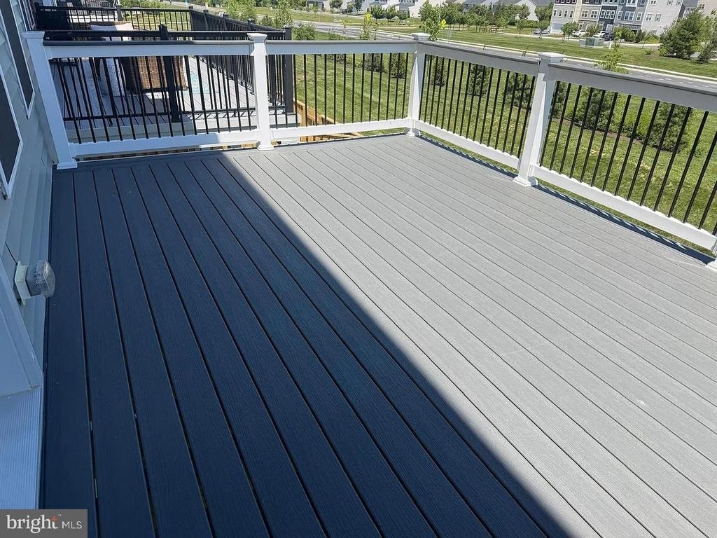 127 Galaxy Place - Photo 16