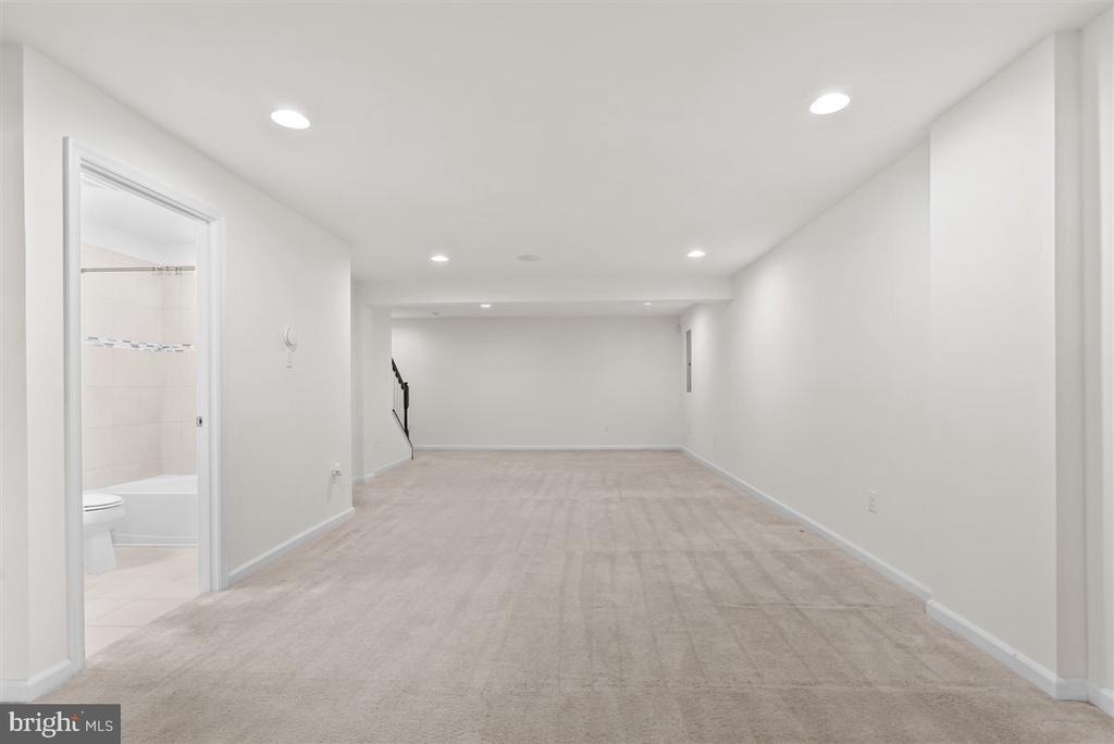 109 Emperor Drive - Photo 43