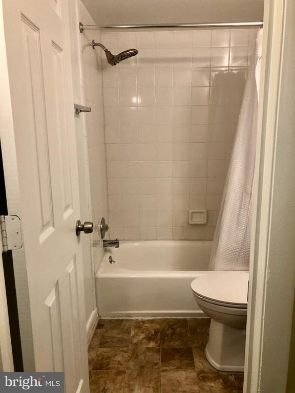 9483 Fairfax Boulevard - Photo 10