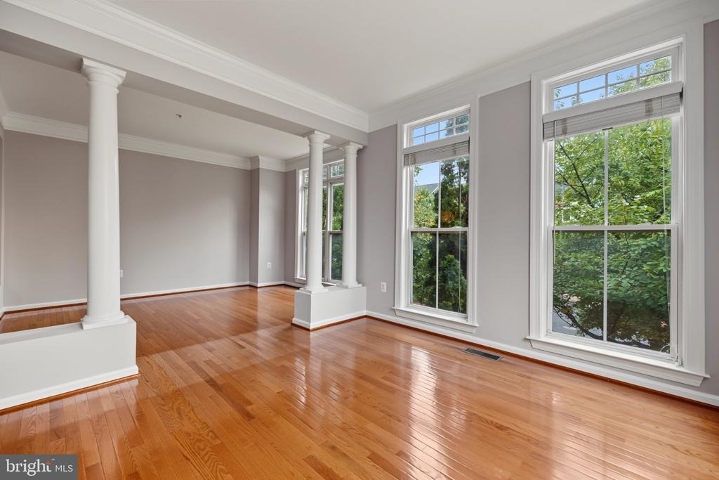 5256 Bessley Place - Photo 39