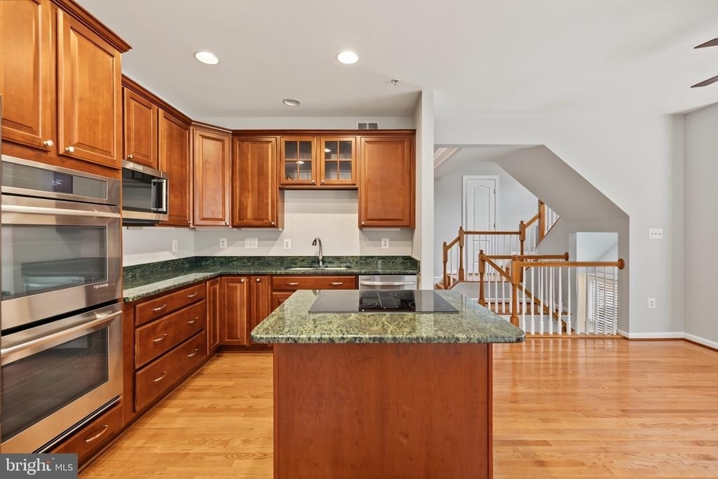 5256 Bessley Place - Photo 27