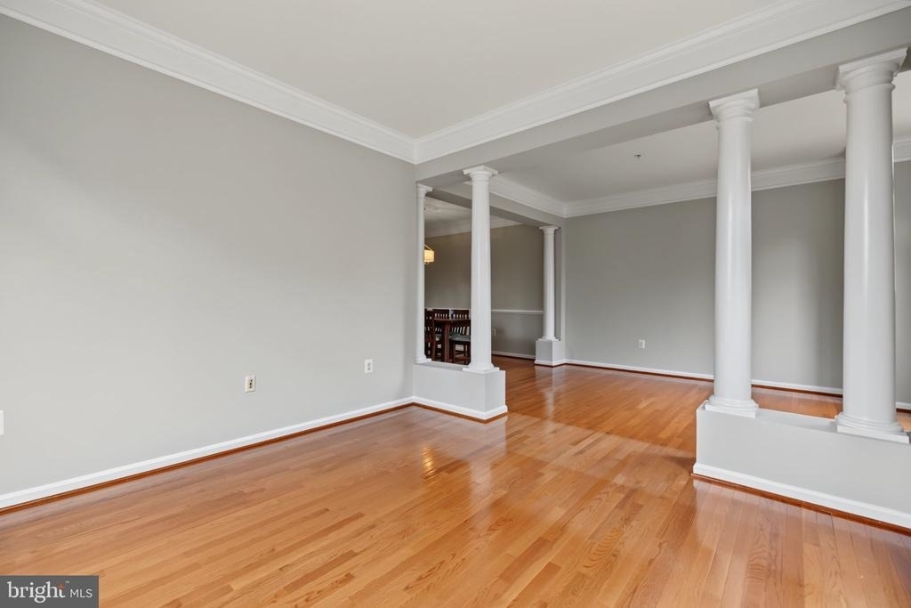 5256 Bessley Place - Photo 40