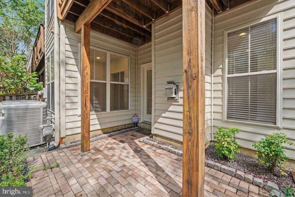 5256 Bessley Place - Photo 72