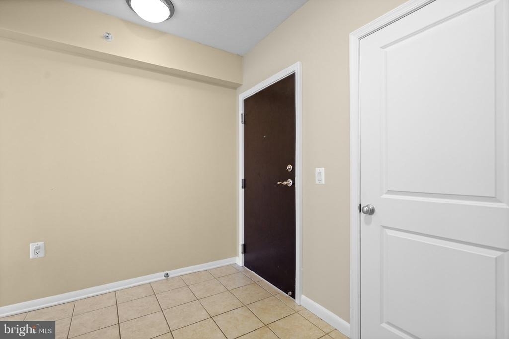 851 N Glebe Road N - Photo 20