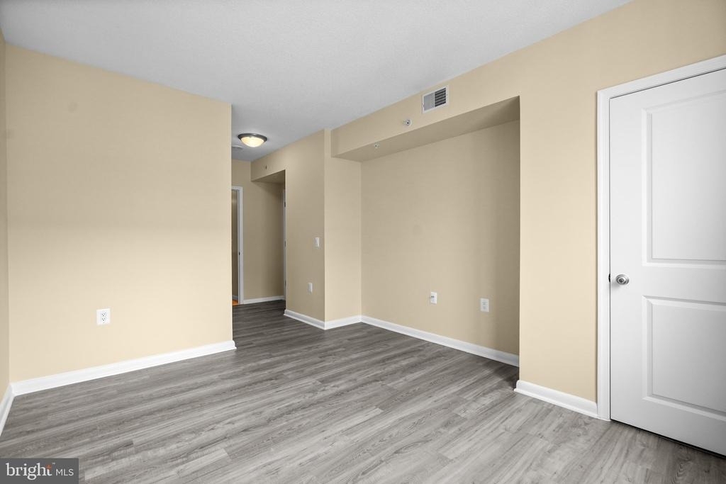 851 N Glebe Road N - Photo 16