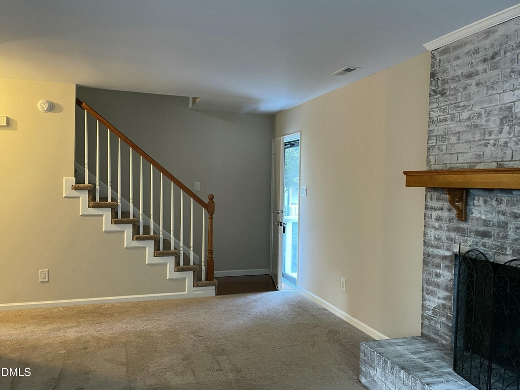 121 Arbuckle Lane - Photo 9