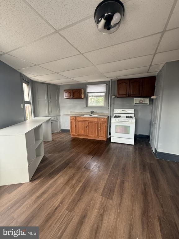108 N Penn Street - Photo 1