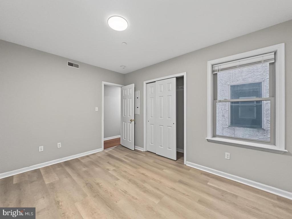 1811 Cecil B Moore Avenue - Photo 15
