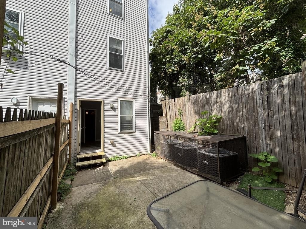 1711 N Gratz Street - Photo 21